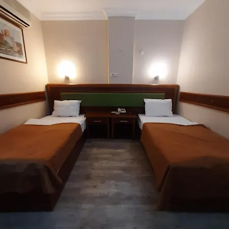 Marina Hotel