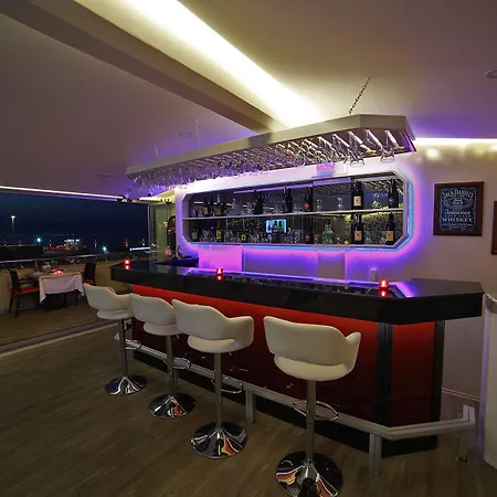 Отель Marina 3*
