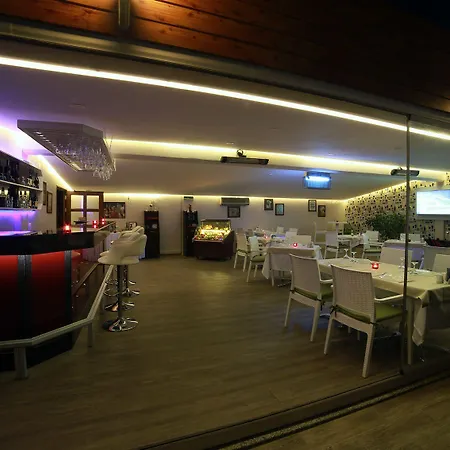 Hotel Marina