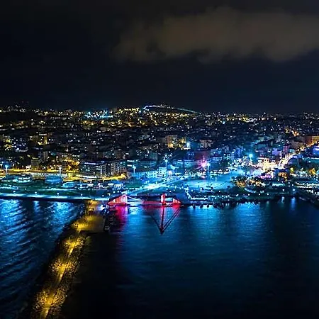 Marina Hotel