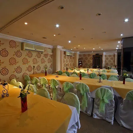 Marina Hotel 3*