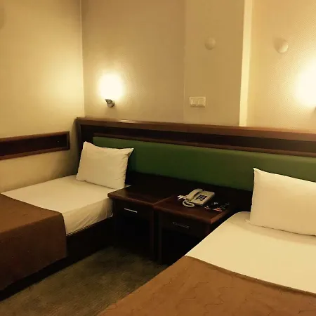 Marina Hotel