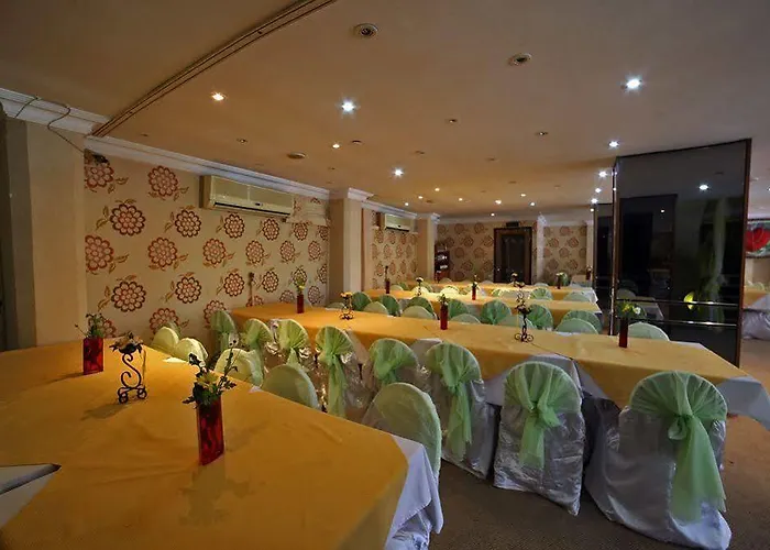 Marina Отель 3*